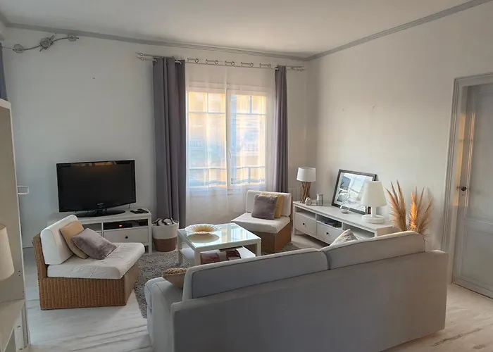 La Charmeuse A 500m De Apartment *