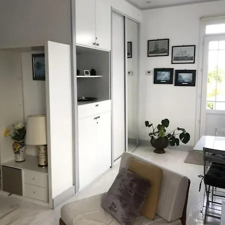 La Charmeuse à 500m De Apartamento *